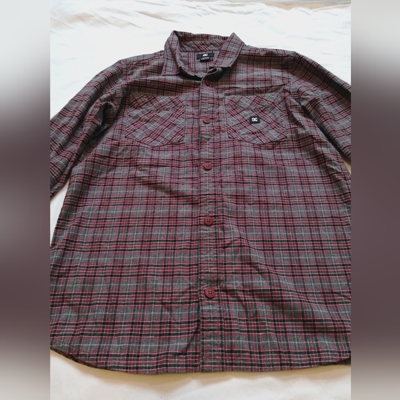 DC Plaid Shirt - Red & Grey Long sleeve Button Down - Picture 2 of 6